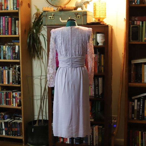 Vintage | purple lace dress - Picture 3 of 16